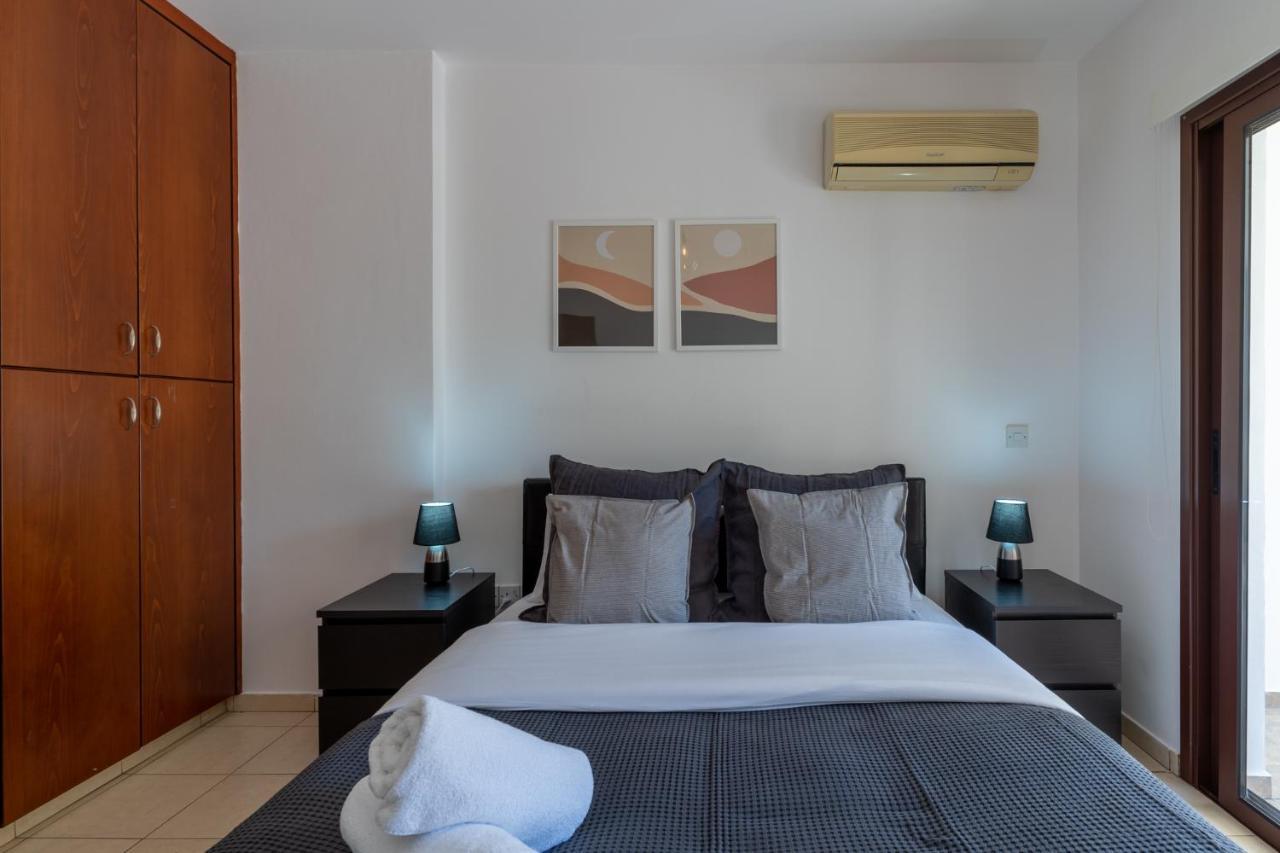 Mia 1-Bedroom Apartment In Λάρνακα Εξωτερικό φωτογραφία