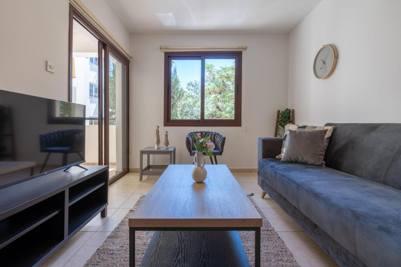 Mia 1-Bedroom Apartment In Λάρνακα Εξωτερικό φωτογραφία